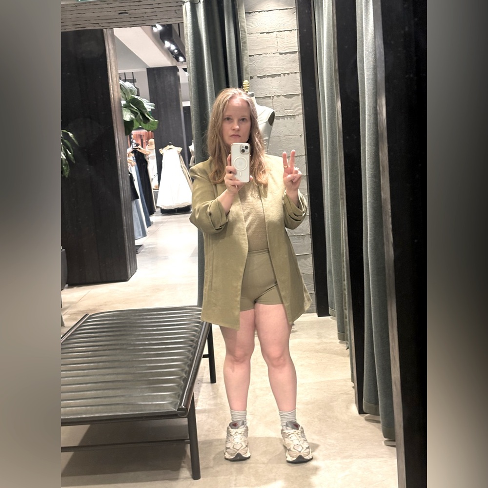 Meet your Posher, Amber